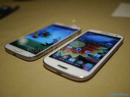 Galaxy S4 gây nhầm lẫn về thiết kế với Galaxy S III 8